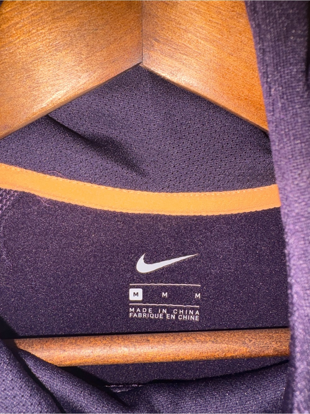 Nike Women’s Cowl Neck Hoodie Pullover Sweatshirt Purple Size Medium - Picture 3 of 5